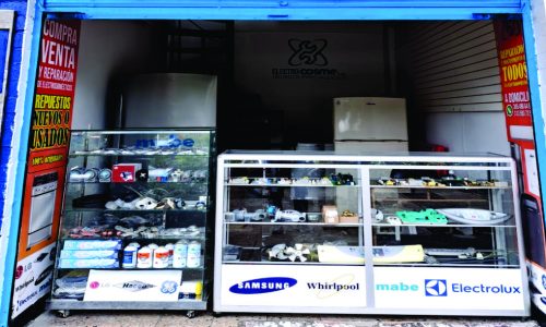 ELECTROCOSME 313 593 7352